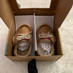 Infant Sperry boat shoes. Size 2. Brand new